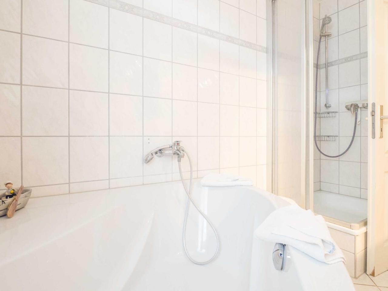 Ferienwohnung Naurulokki Baabe Εξωτερικό φωτογραφία